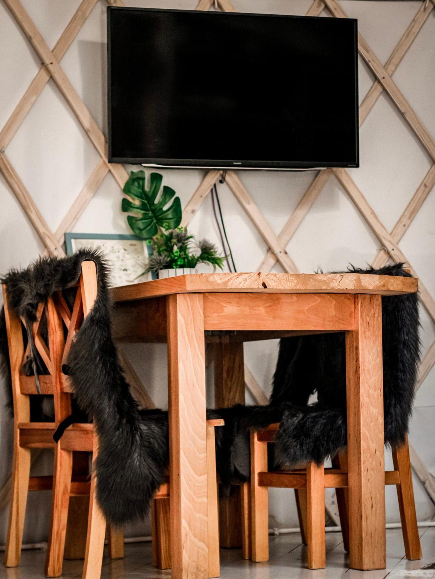 Aloha Glamp - Okragle Domki Przy Rzece - Balia I Sauna - Energylandia Zagornik Quarto foto